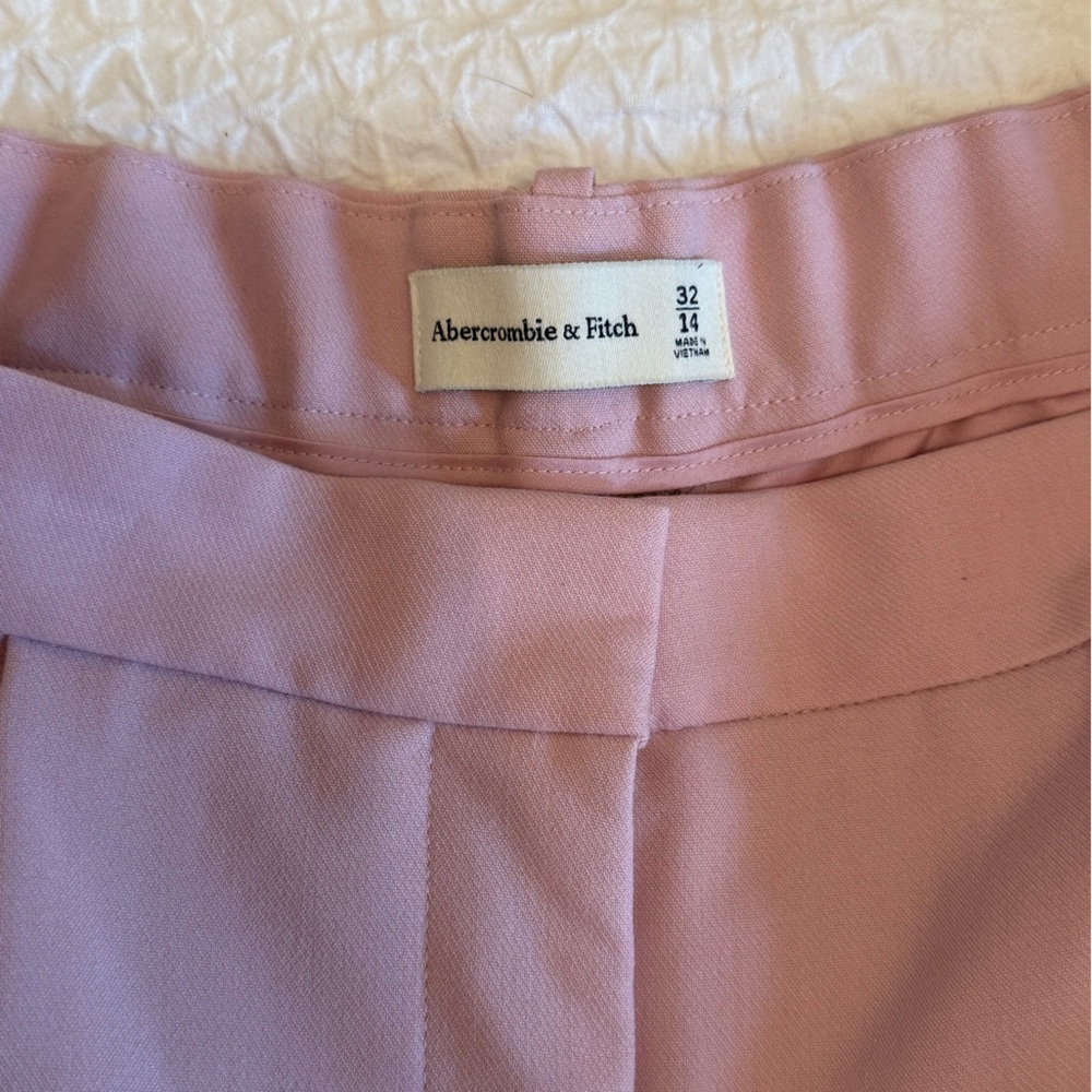 Abercrombie & Fitch Tailored Shorts – Light Pink – Size 14 / 32 - Picture 2 of 8